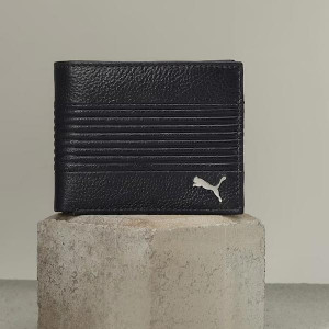 Textured Leather Wallets